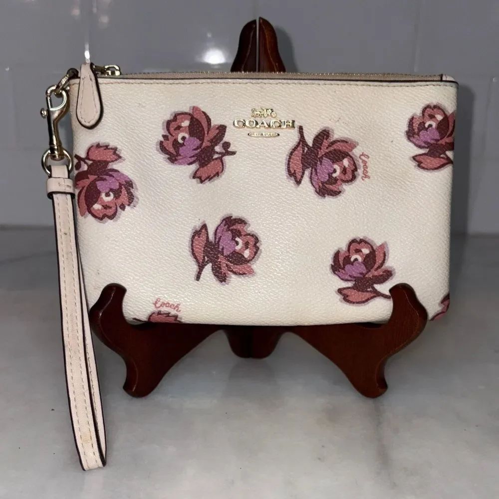 Coach Wristlet Bag Purse Floral Cross Grain Leather Pink Clutch Pouch Wallet